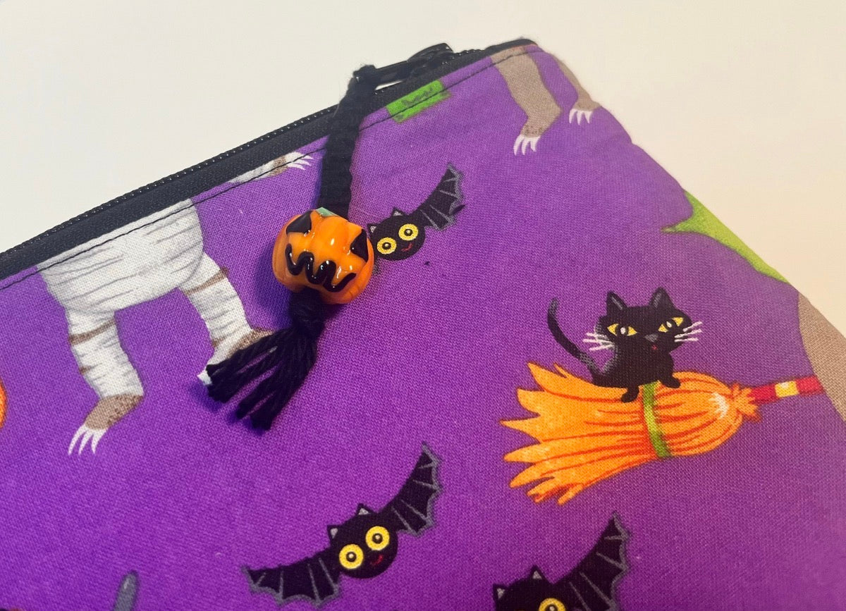 Project Bag for Cross Stitch Halloween w/Sloths with Pocket
